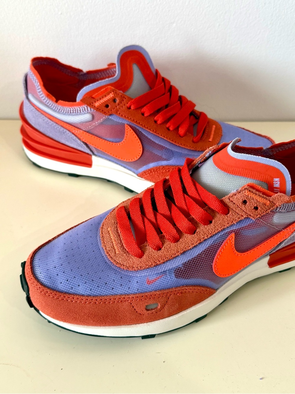 Nike Waffle One Low Womens Shoes Sneakers Orange Purple DC2533-800 LIKE NEW
